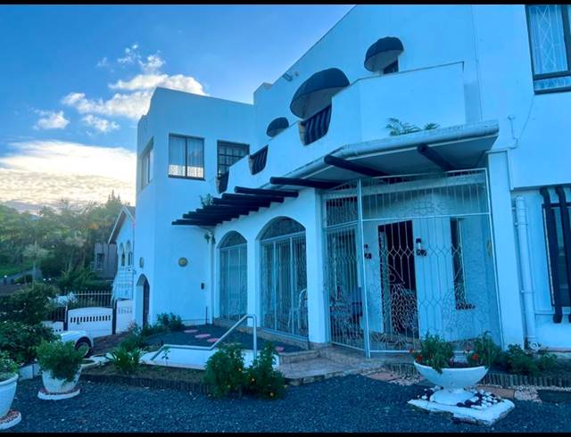 3 BEDROOM HOUSE FOR SALE IN RESERVOIR HILLS